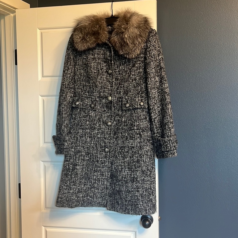 Boucle jacket with removeable fox fur collar.  Express brand size medium.
